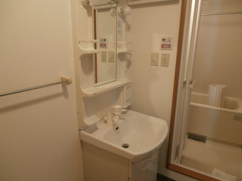 洗面設備　同仕様