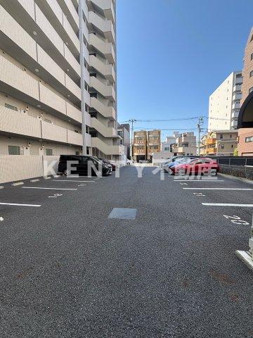 駐車場　駐車スペースもあります