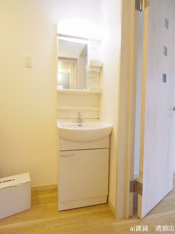 洗面設備　※同仕様写真