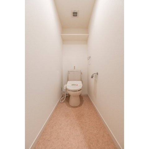 トイレ　Shower toiletで快適トイレ