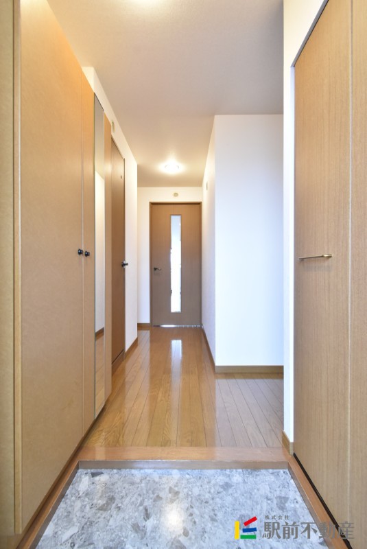 玄関　※同タイプ別部屋