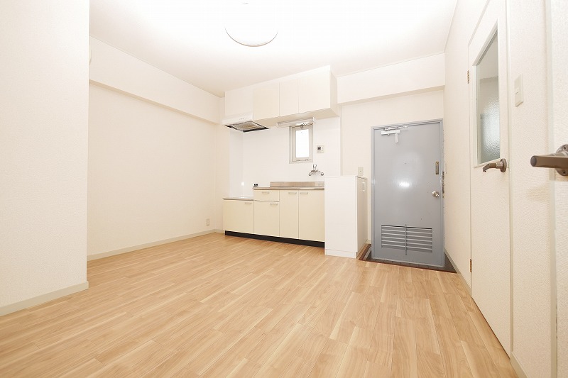 居室・リビング　島本マンション　301号室