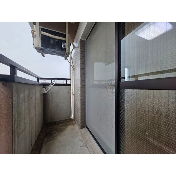 バルコニー　別室の参考写真です。※現況優先