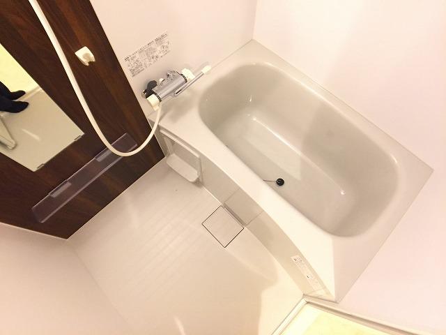 バス・シャワールーム　浴室