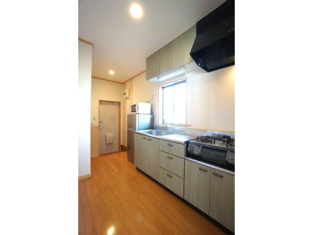 キッチン　ゆったり広めのキッチンスペース