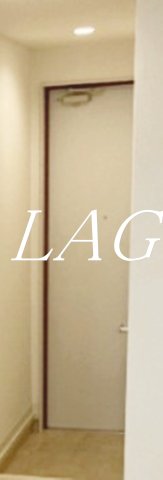 玄関　玄関です。