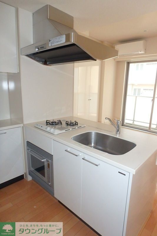 キッチン　お部屋探しは株式会社　タウンハウジング　までお気軽にお問合…