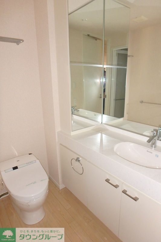 洗面設備　お部屋探しは株式会社　タウンハウジング　までお気軽にお問合…