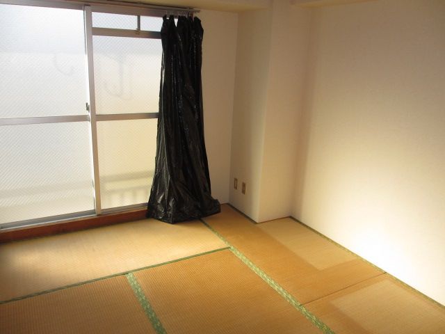 居室・リビング　和室でゆったりと