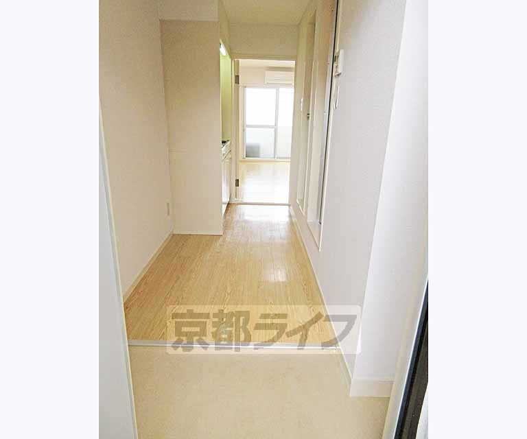 その他部屋・スペース　バルコニーまでまっすぐ・