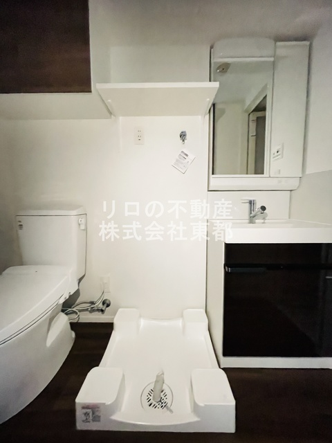 その他　洗濯機置場には防水パンを設置！水漏れも安心です◎