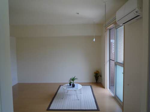 居室・リビング　家具・インテイリアは含みません。