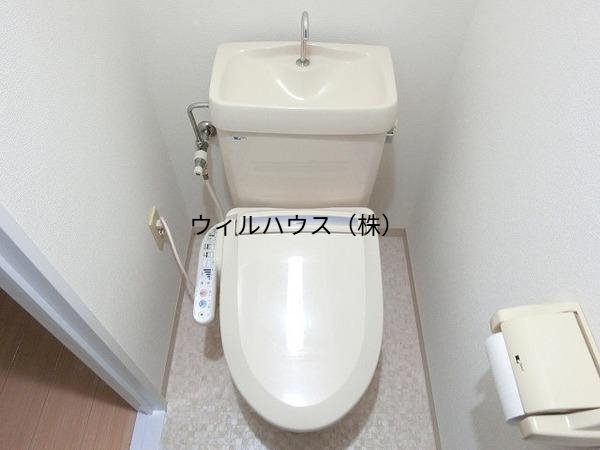 トイレ　ウォシュレット！