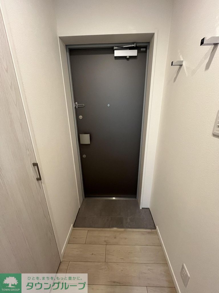 玄関　設備