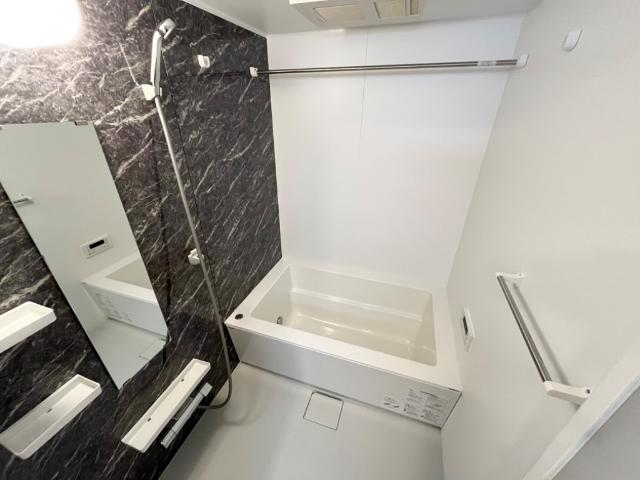 バス・シャワールーム　バス（イメージ）