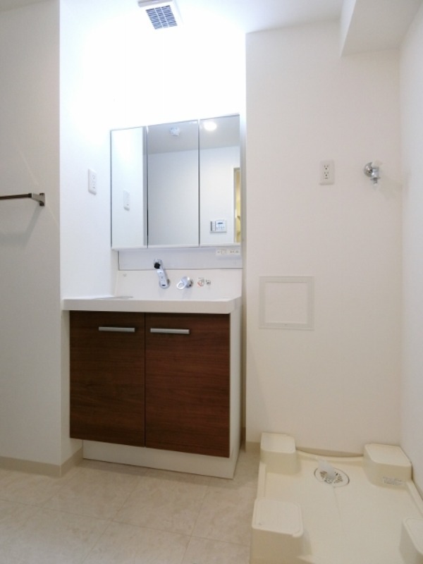 洗面設備　図面と現状に相違がある場合には現状を優先