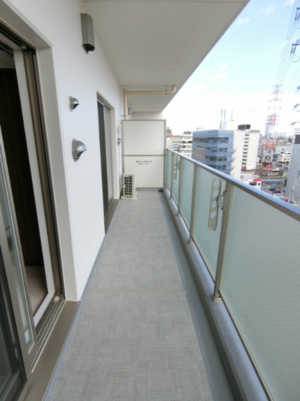 バルコニー　図面と現状に相違がある場合には現状を優先