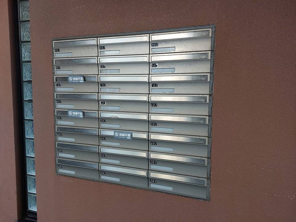 エントランス　メールBOX