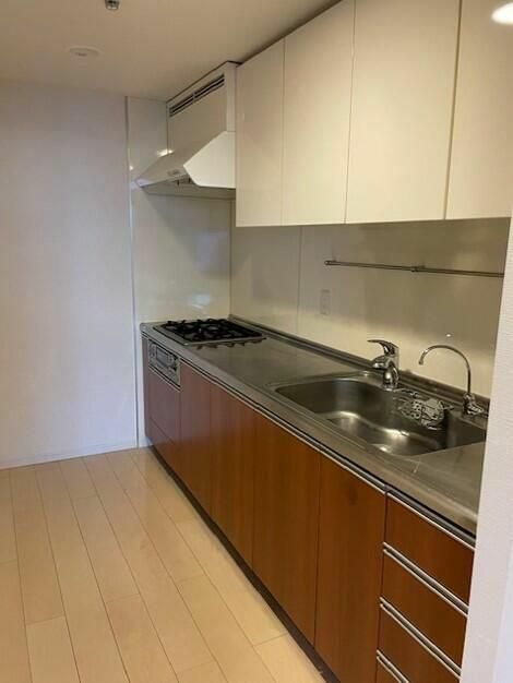 キッチン　白金タワー