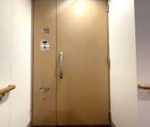 玄関　白金タワー（別部屋参考画像）