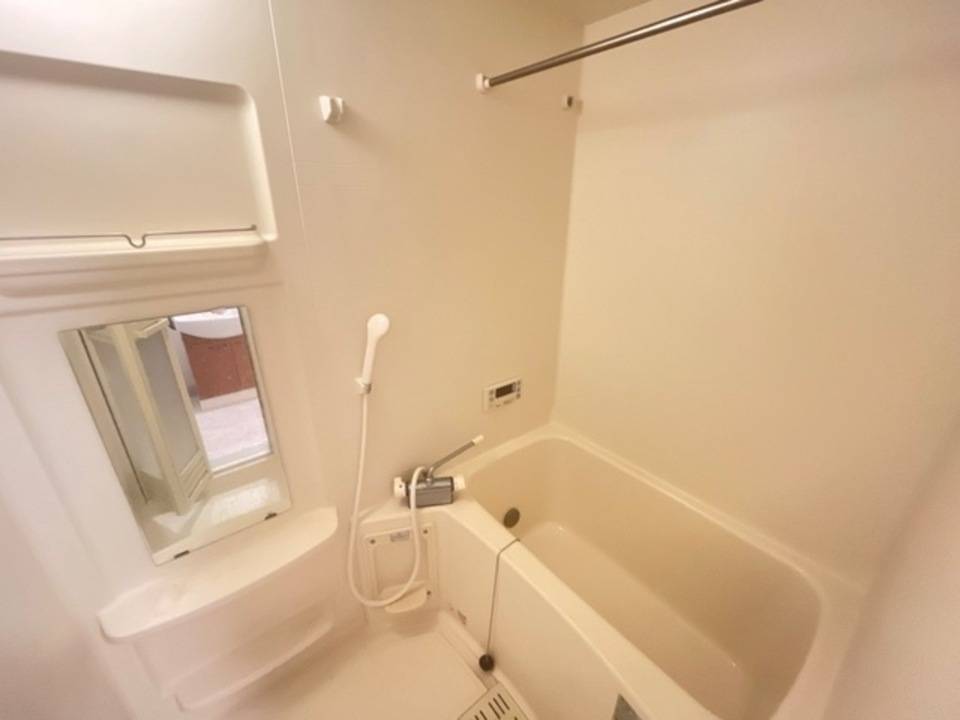 バス・シャワールーム　浴室