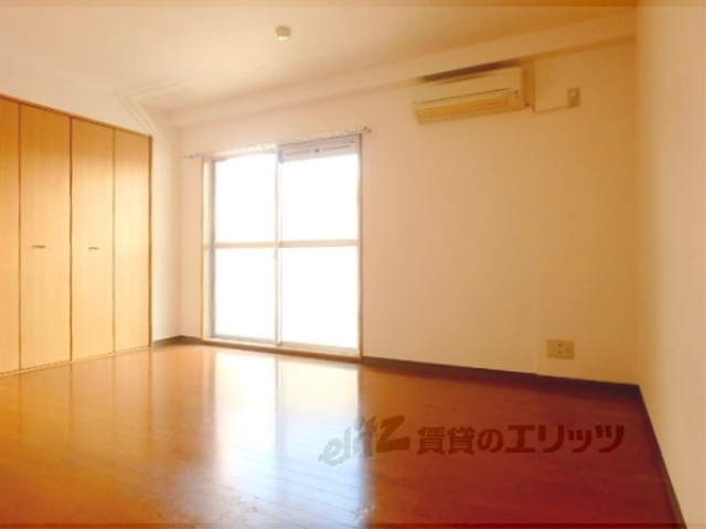 居室・リビング　洋室