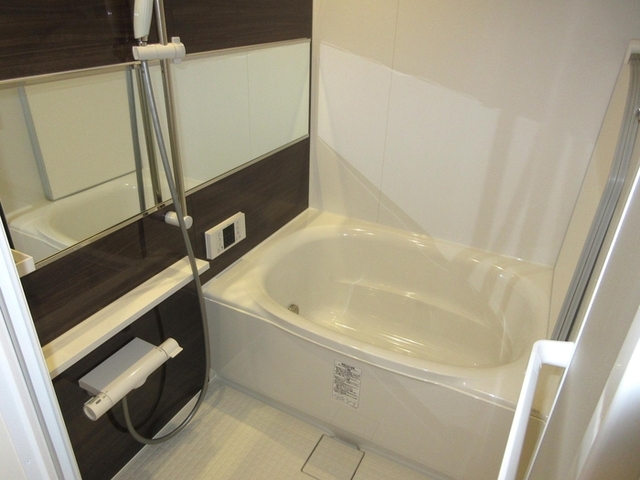 バス・シャワールーム　浴室