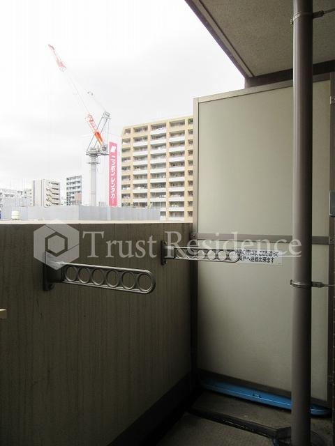 バルコニー　広々バルコニー