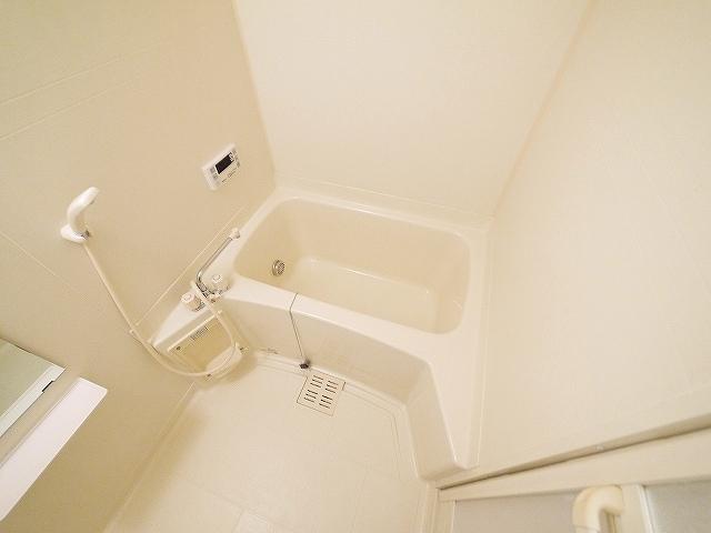 バス・シャワールーム　お風呂で日々の疲れを落としましょう