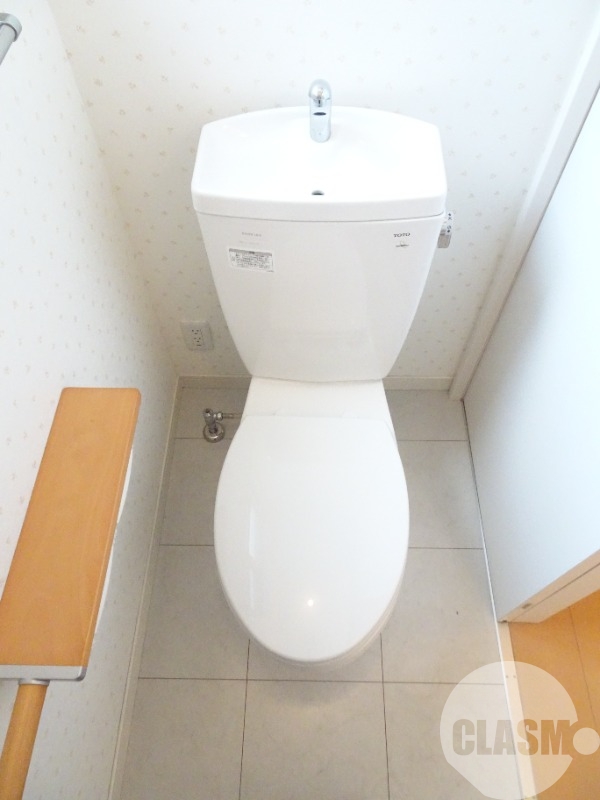 トイレ　ウォシュレット