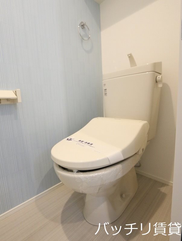 トイレ　同型タイプの為、現状を優先致します。