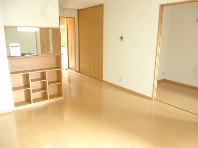 居室・リビング　同仕様写真