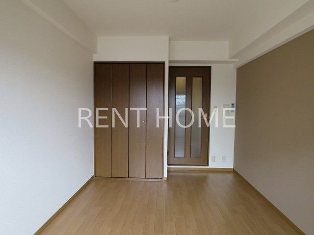 居室・リビング　洋室８帖