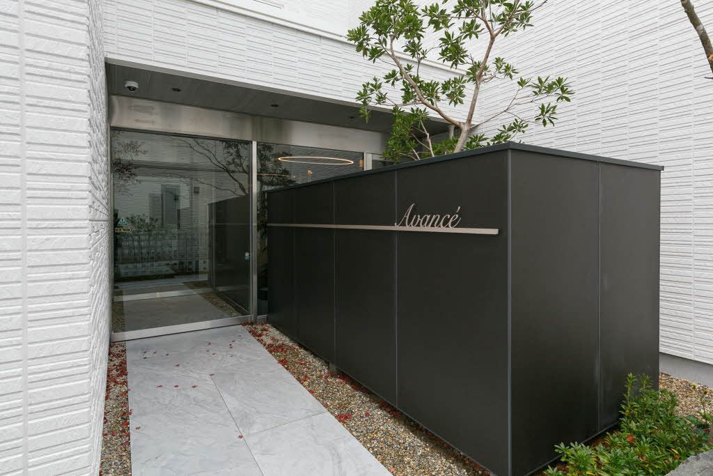 エントランス　エントランス