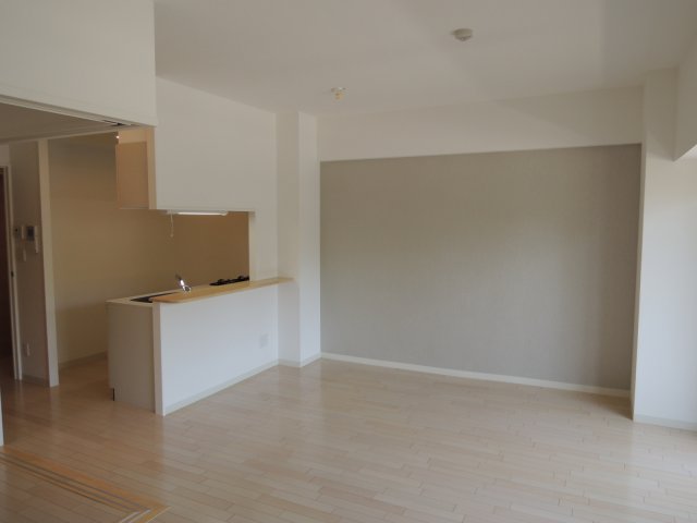 居室・リビング　同タイプ・別号室 ※現況優先※