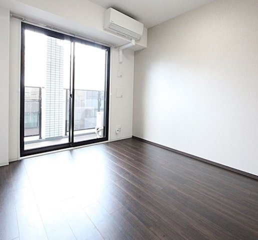 居室・リビング　※写真は同じマンションの違う部屋のものになります。