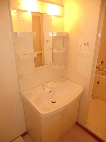 洗面設備　洗髪洗面台