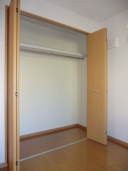 その他設備　たっぷり収納のクローゼット