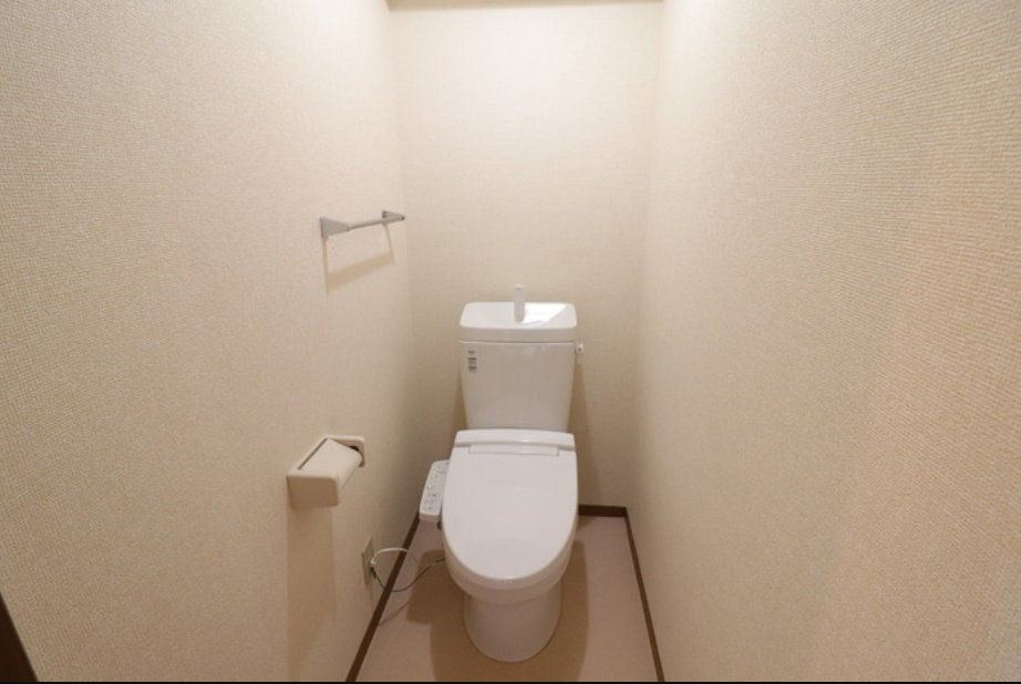 トイレ　＊イメージになります