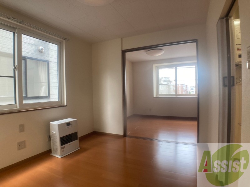 居室・リビング　広くてキレイなＬＤＫが広がっていて、充実した生活が送れそう。