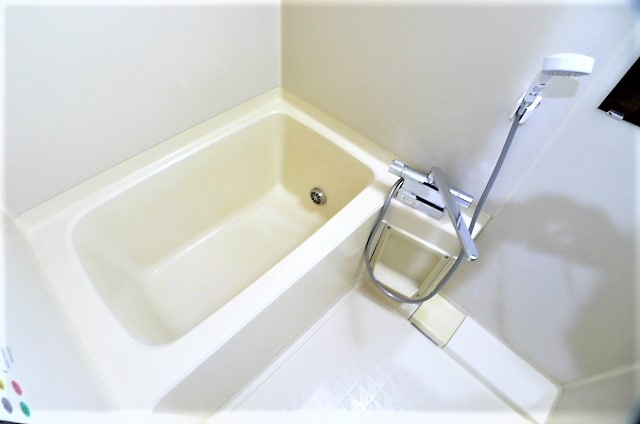 バス・シャワールーム　※他号室の写真です。