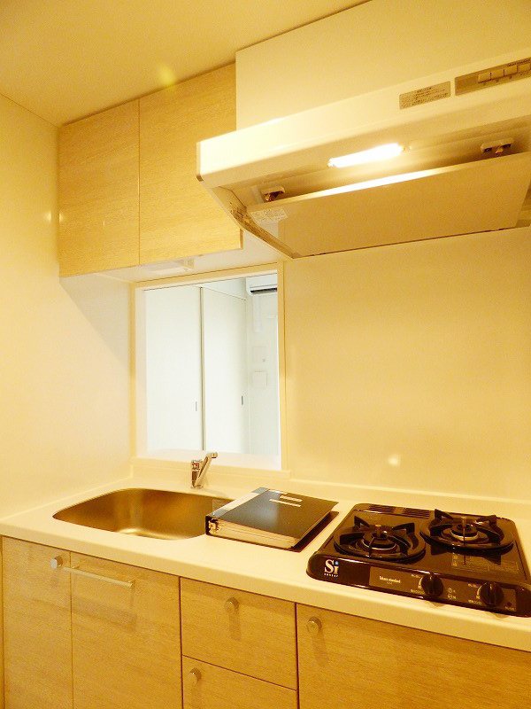 キッチン　画像は別号室写真の為、現状を優先いたします。