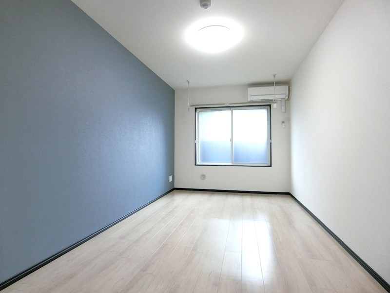 居室・リビング　※同棟同型内観写真、現状優先となります。