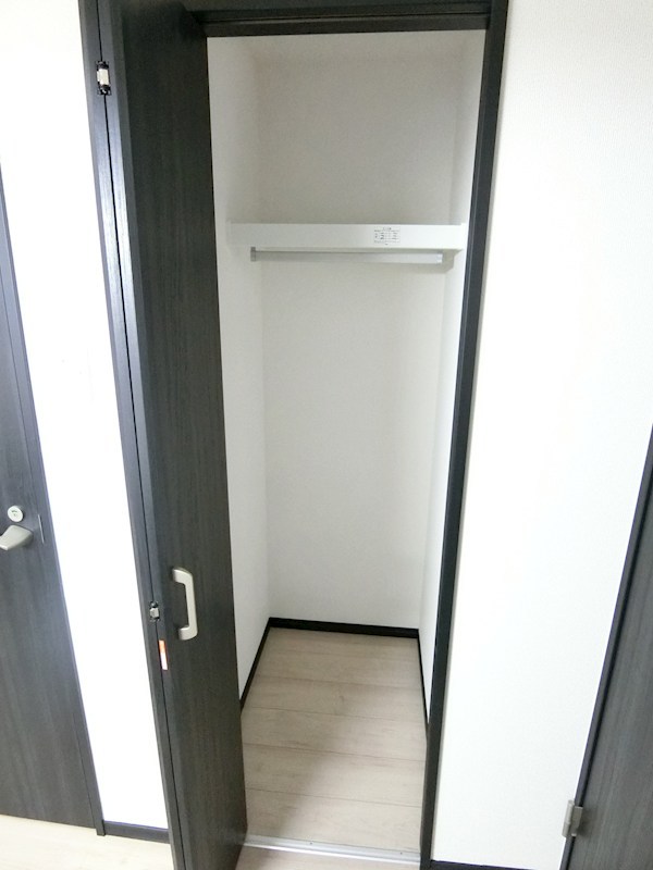 収納　※同棟同型内観写真、現状優先となります。