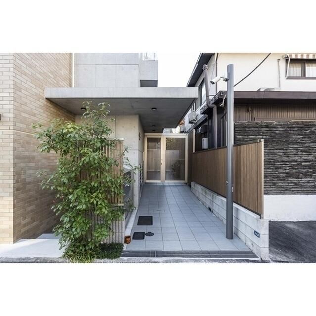 エントランス　毎日通るエントランスはこのようになっています