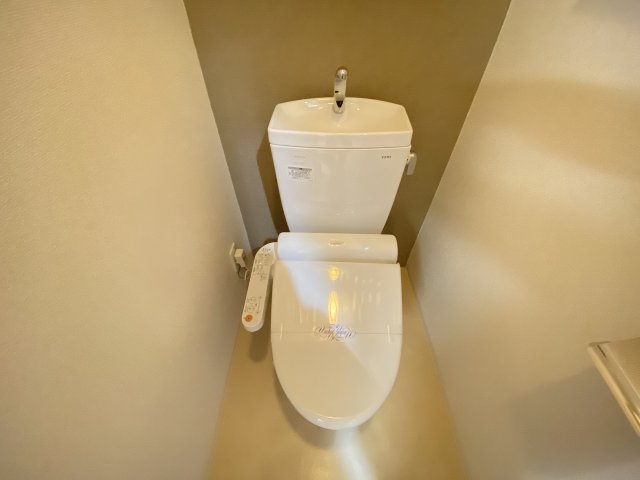 トイレ　トイレもきれいです