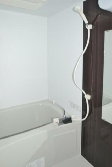 バス・シャワールーム　バスルーム
