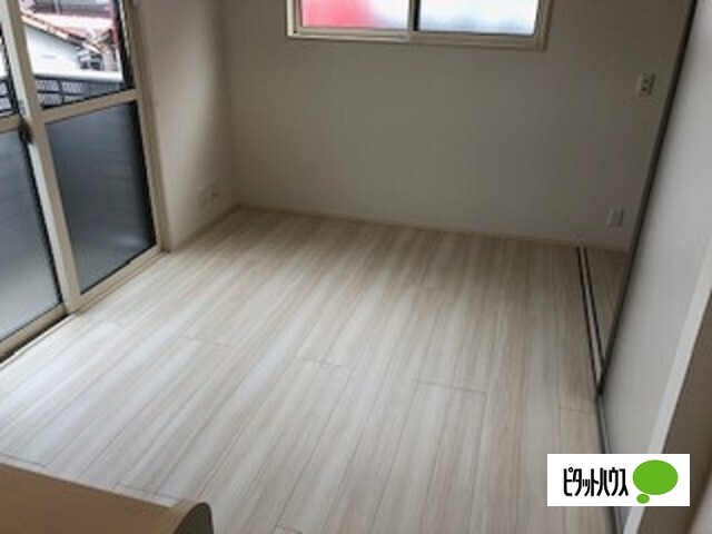 居室・リビング　ＬＤＫ（照明・室内物干・エアコン）