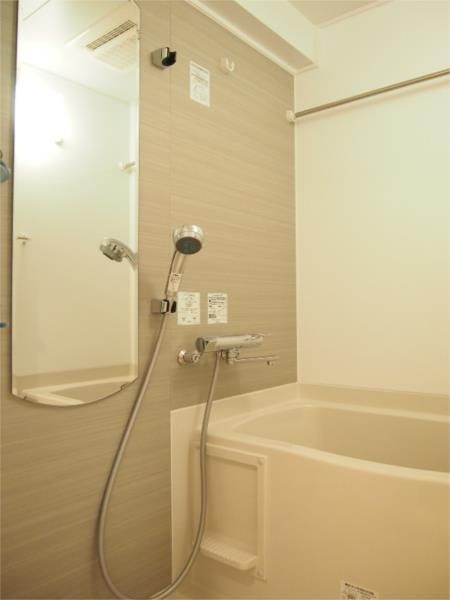 バス・シャワールーム　【設備充実の人気物件♪】女性のお一人暮らしでも安心！