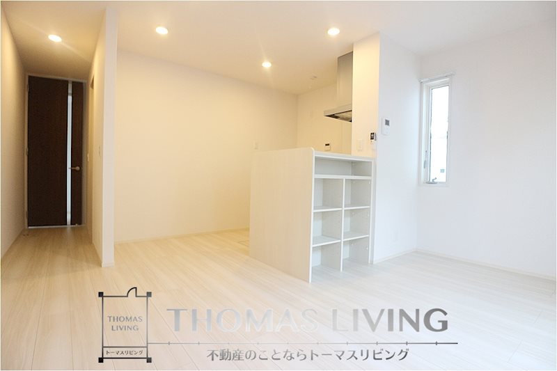 居室・リビング　広々としたリビングスペースです。